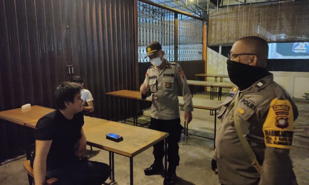 HIMBAUAN DALAM RANGKA PEMBERLAKUAN PEMBATASAN KEGIATAN MASYARAKAT BERBASIS MIKRO DAN PENANGGULANGAN COVID-19 DIWILAYAH HUKUM POLSEK SUNGAI RAYA