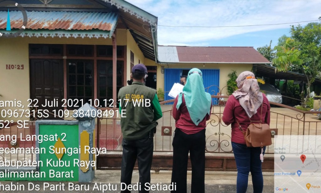 Percepat penangan penyebaran virus Covid 19, Bhabinkamtibmas dampingi Satgas Covid 19 lakukan Tracer