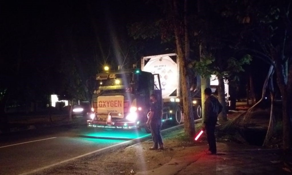 Polsek Sungai Raya Kawal kedatangan ISO TANK milik Pt. Spectro Gas Industri