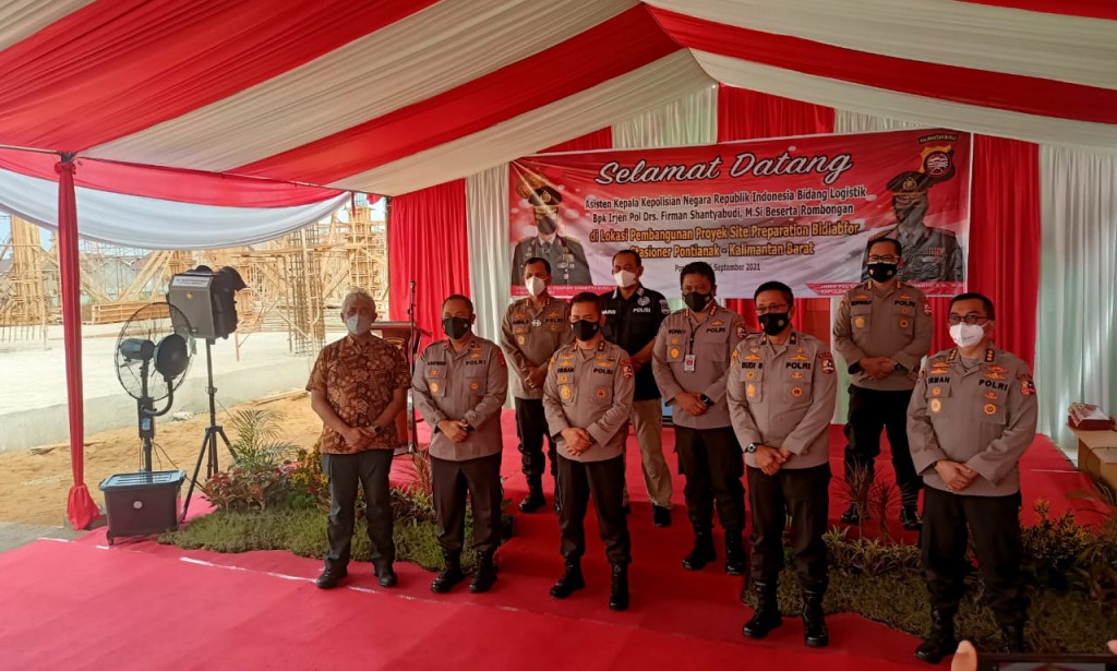 ASLOG Kapolri Kunjungi Pembangunan Bidlabfor Polda Kalbar, Polsek Sungai Raya amankan jalannya kegiatan