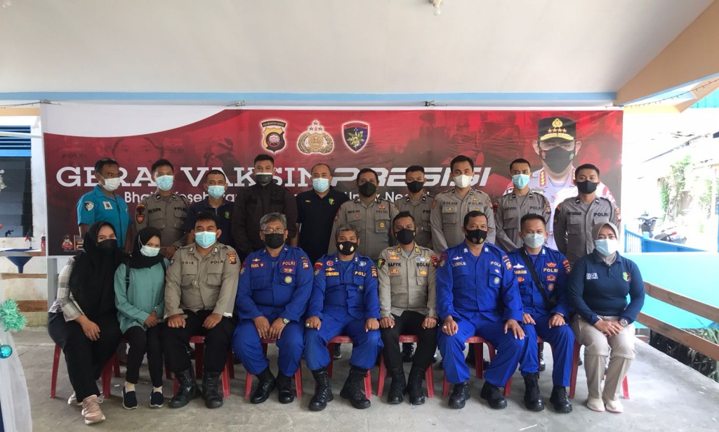 Dit Polairud Polda Kalbar opening Gerai Persisi Polri di Gereja Pantekosta, Bhabinkamtibmas Polsek Sungai Raya lakukan pemantauan